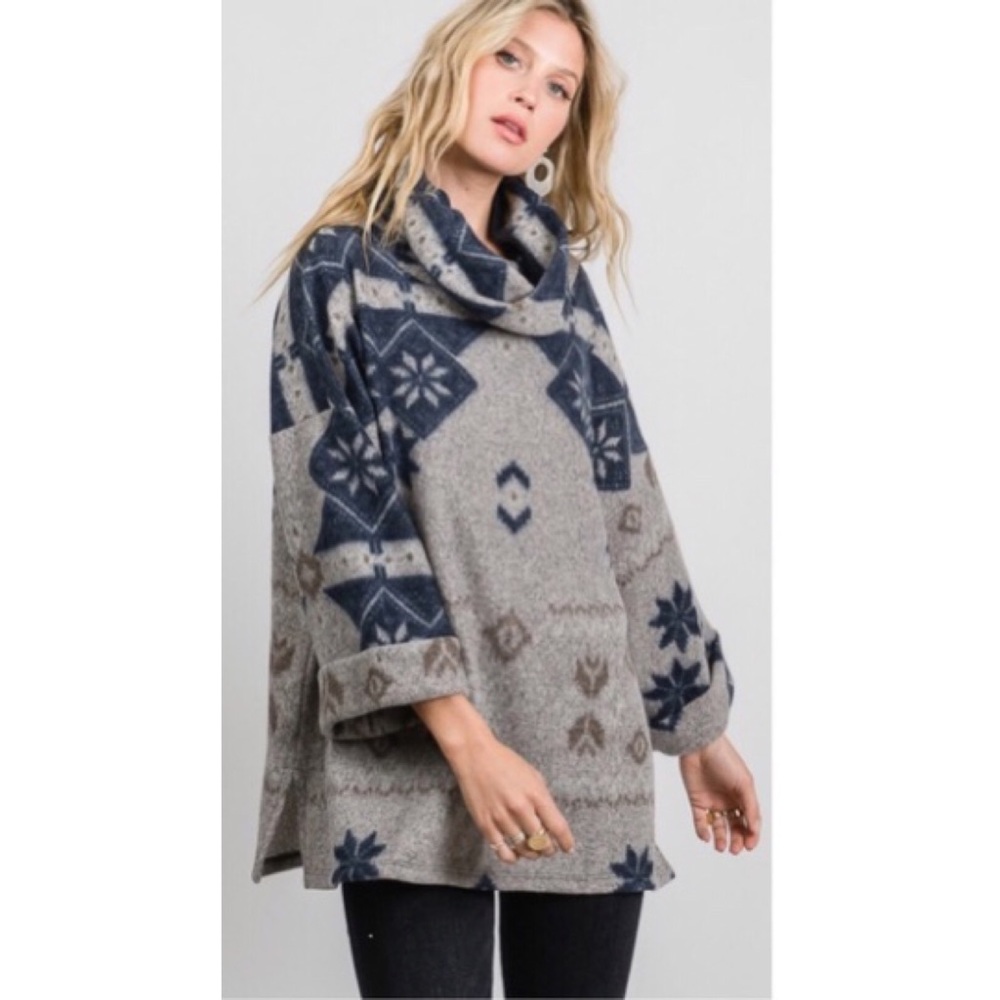 Cozy Super Soft Top - Picture 2 of 7